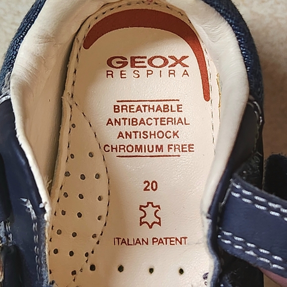 NWOT Geox B Each Respira sneakers  US Size 4.5  Color Navy - Picture 5 of 13